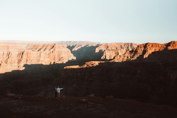 Où trouver une location de vacances en Écosse avec des ateliers de fabrication de kilts et des visites de distilleries?